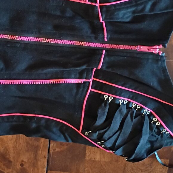 Tripp NYC Y2K Corset Top - Picture 6 of 6